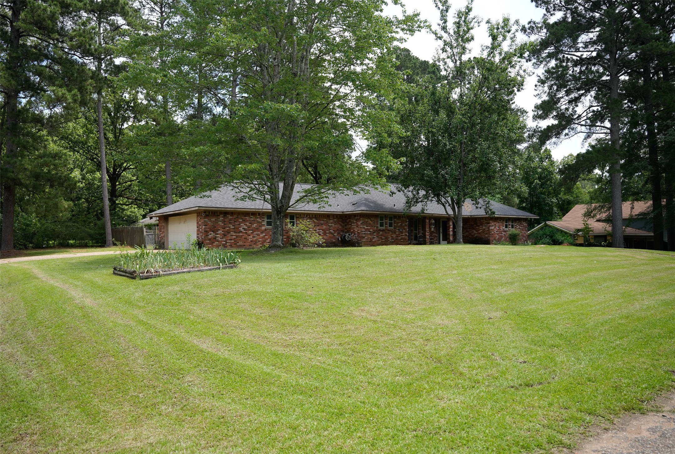4049 Parkwood Drive Shreveport LA 71119