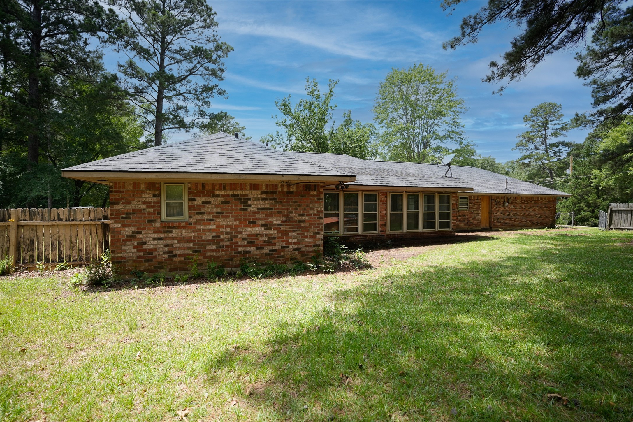 4049 Parkwood Drive Shreveport LA 71119