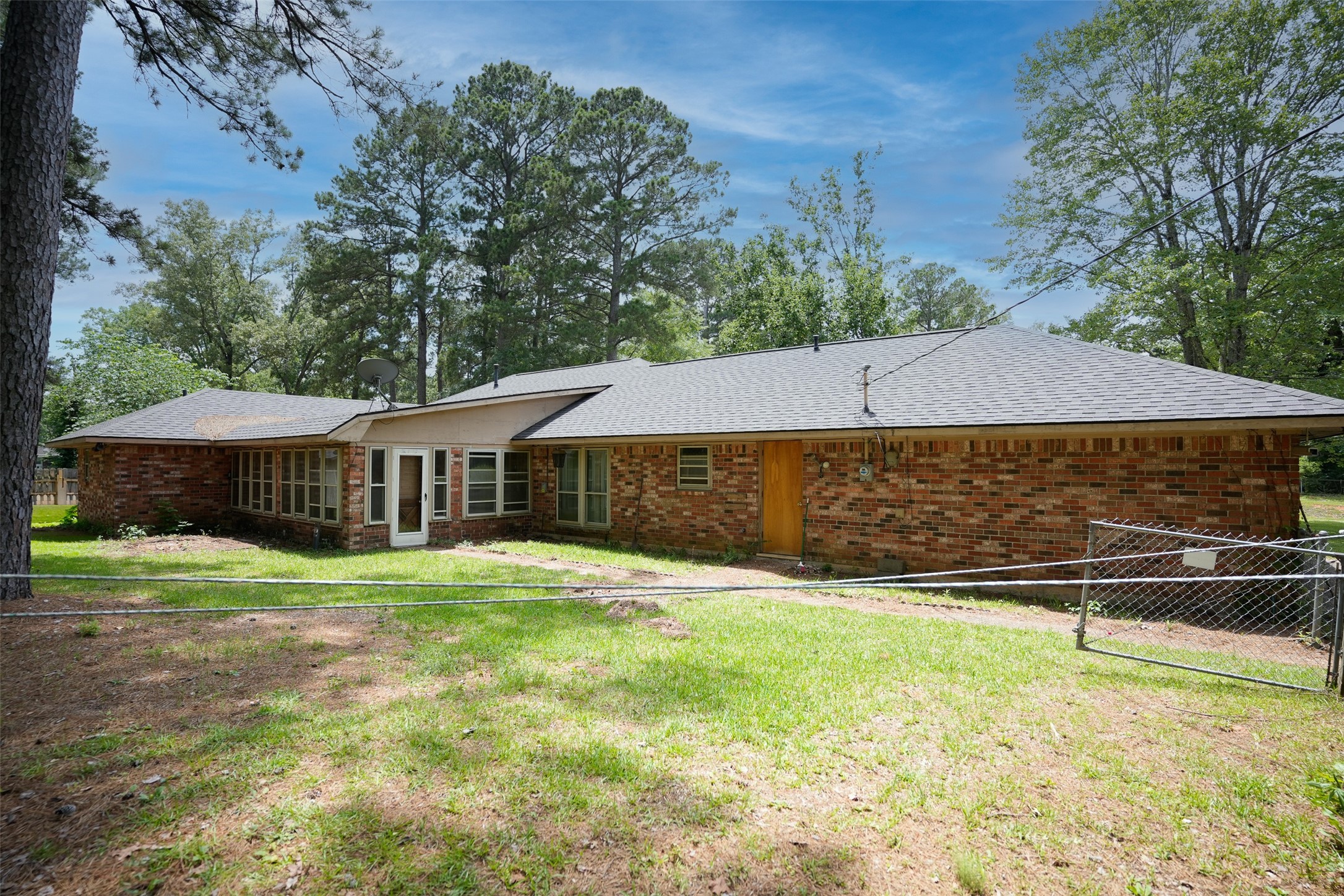 4049 Parkwood Drive Shreveport LA 71119