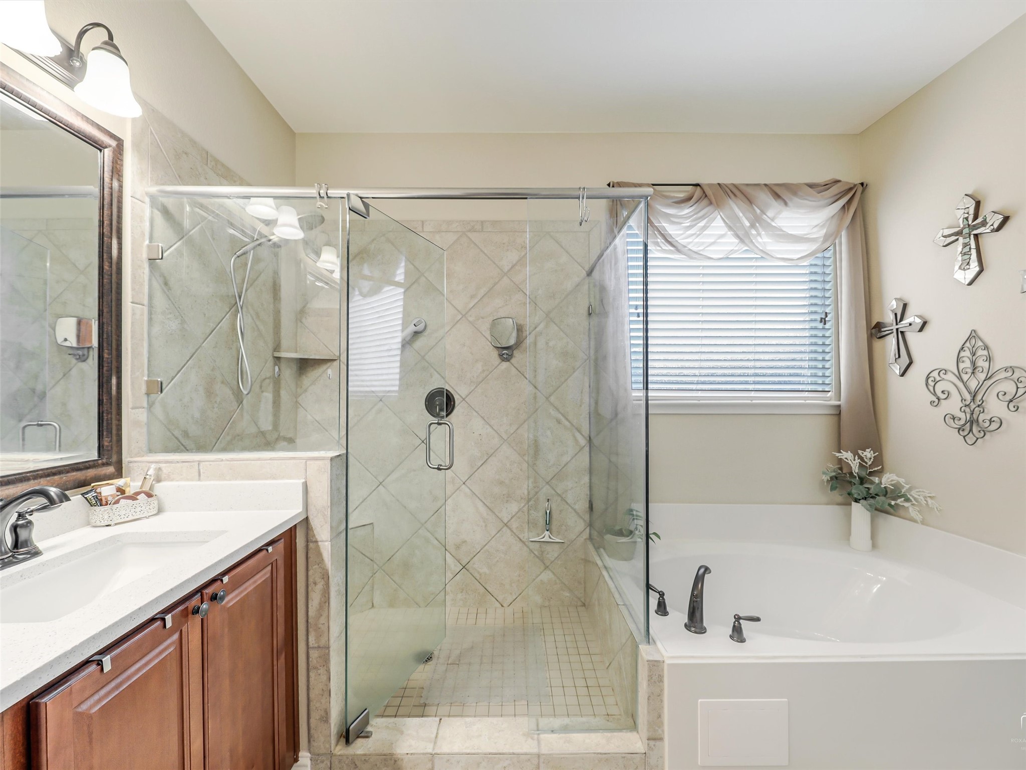 212 Rugby Lane Mckinney TX 75072