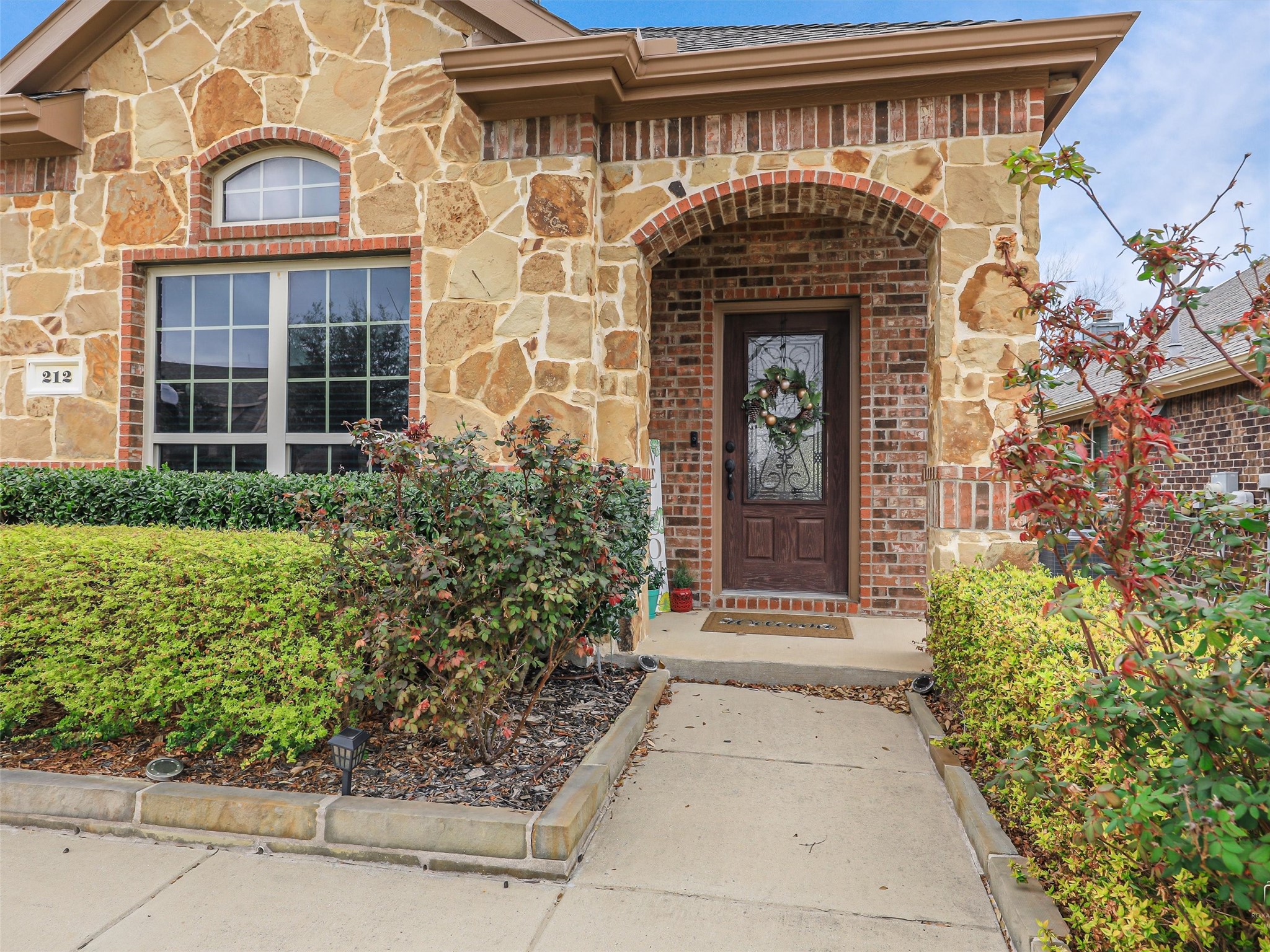 212 Rugby Lane Mckinney TX 75072