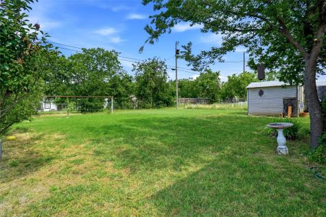 904 S Perrin Street Decatur TX 76234