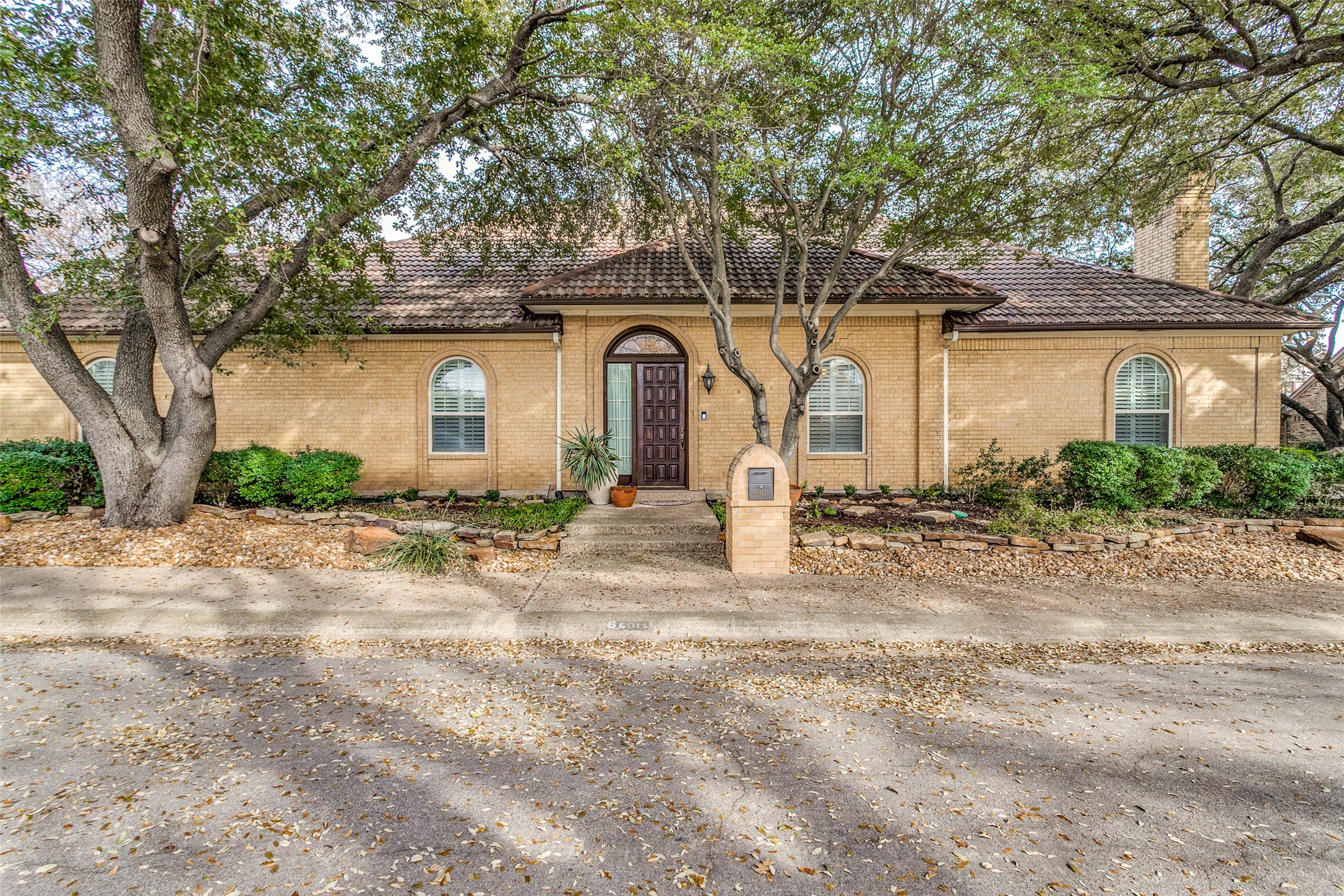 6011 Steamboat Drive Dallas TX 75230