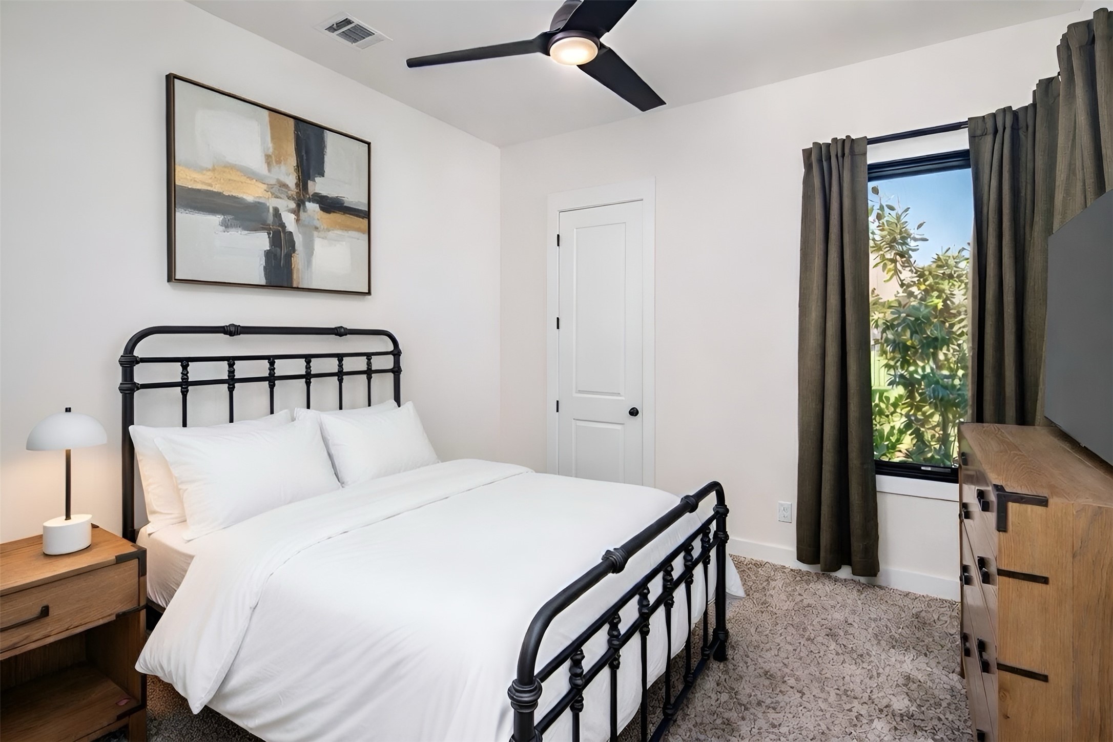 1805 Sunset Pointe Cross Roads TX 76227