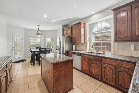 5856 Summerwood Drive Grand Prairie TX 75052