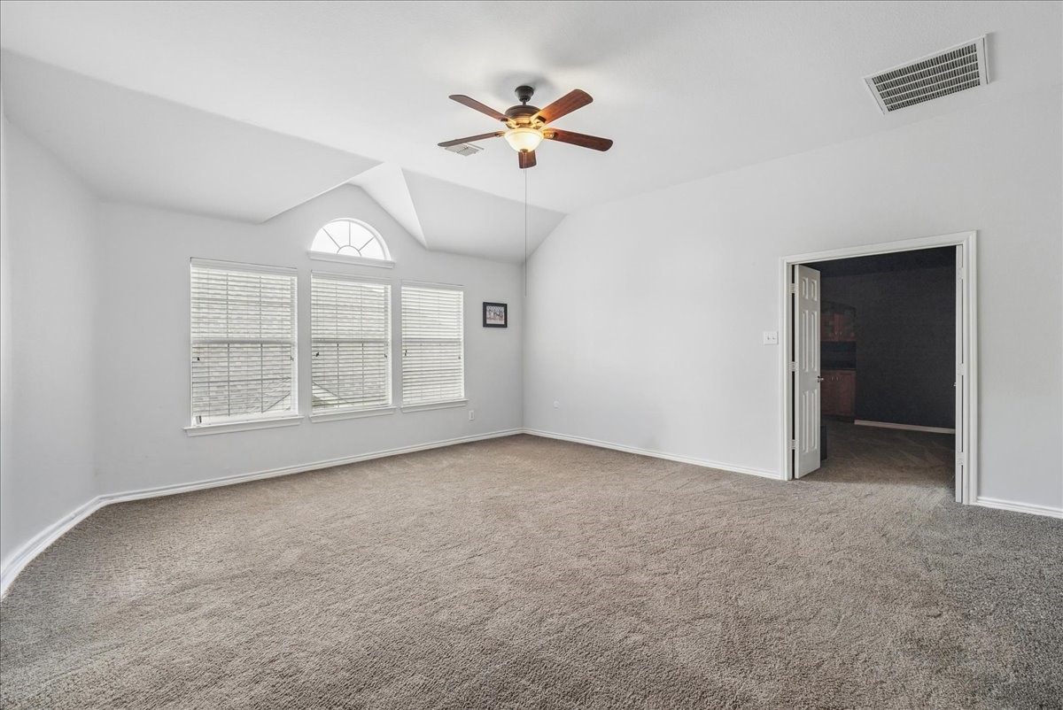 5856 Summerwood Drive Grand Prairie TX 75052