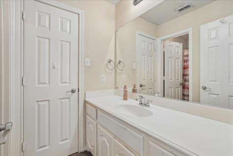 5856 Summerwood Drive Grand Prairie TX 75052