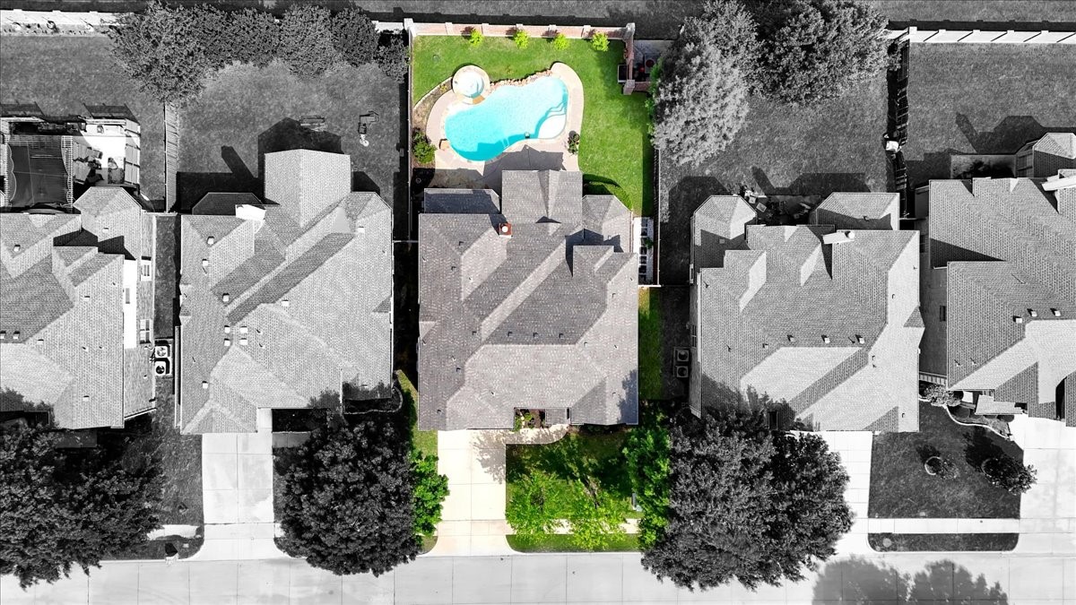 5856 Summerwood Drive Grand Prairie TX 75052