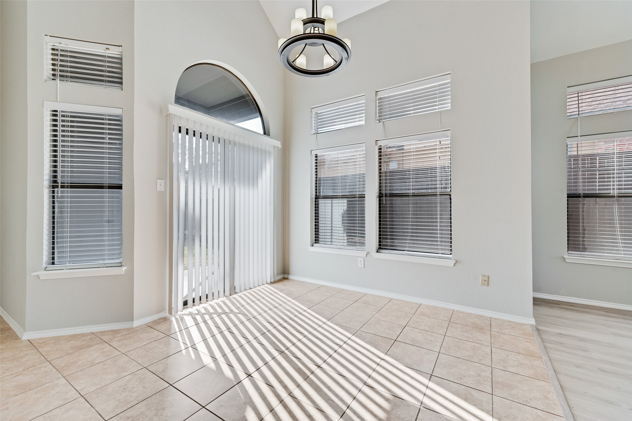 903 Ragland Drive Cedar Hill TX 75104