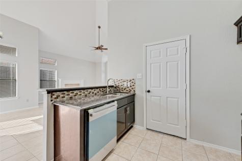903 Ragland Drive Cedar Hill TX 75104