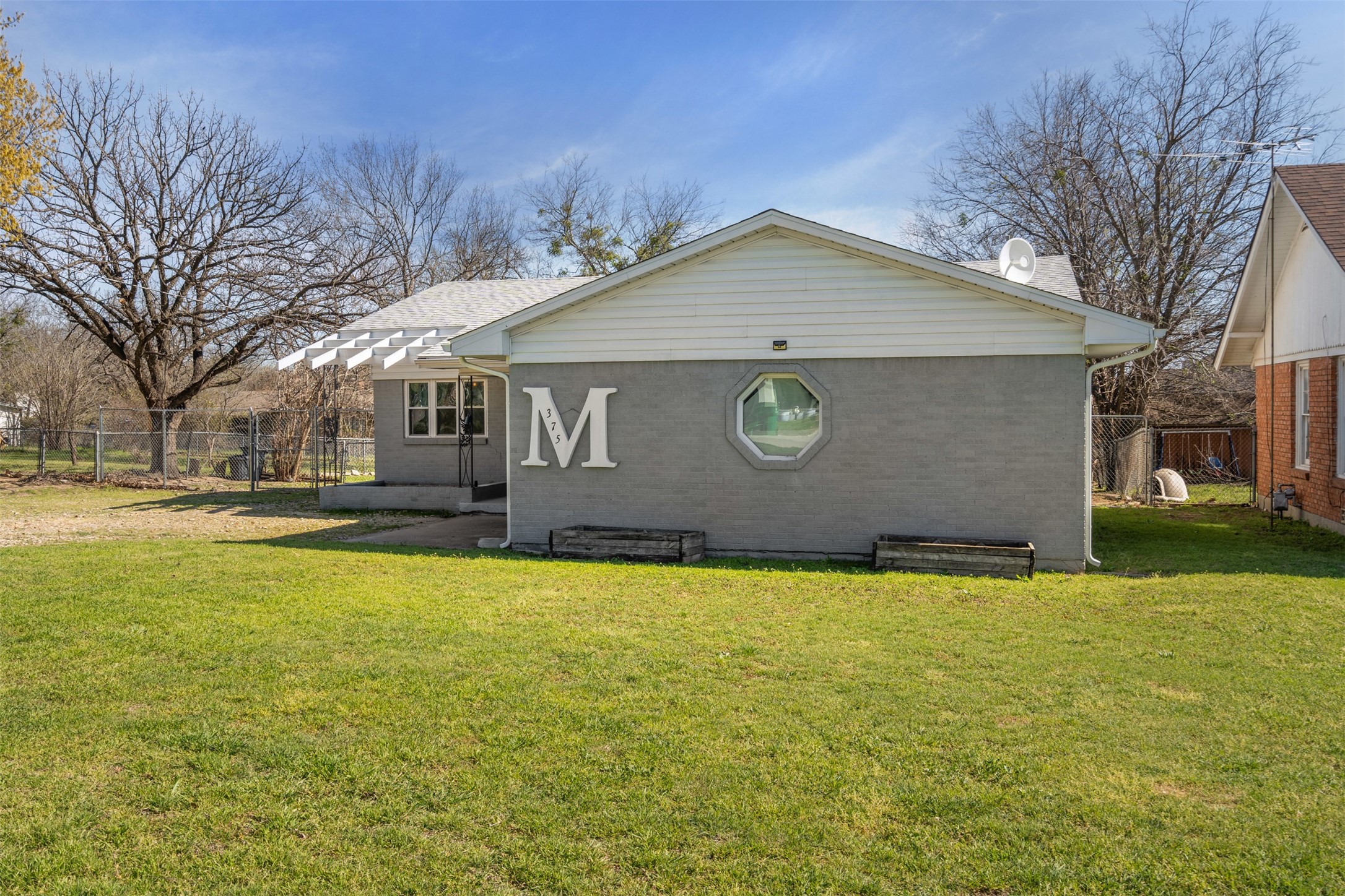 375 W 2nd Street Rhome TX 76078