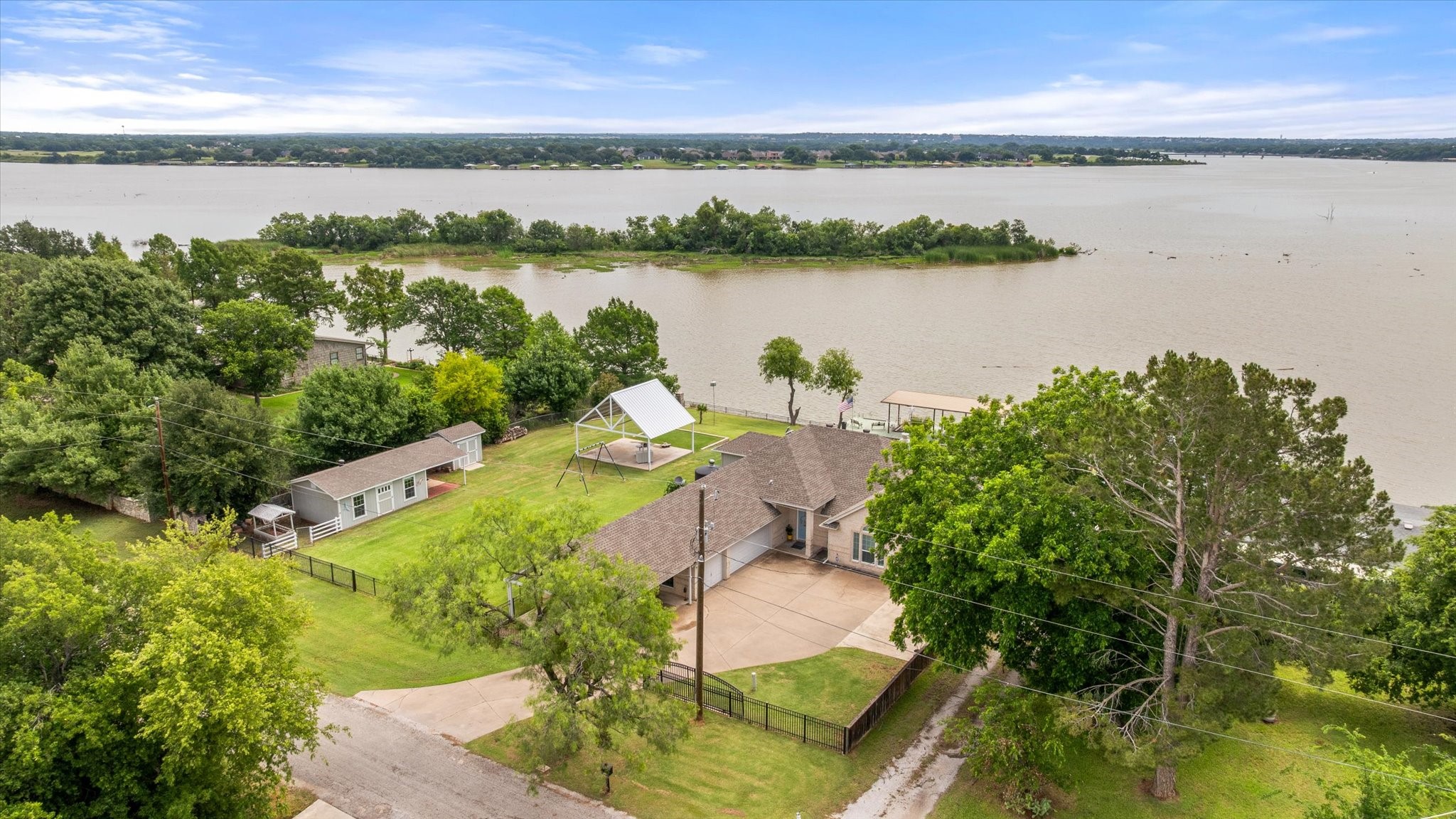 3226 Sunrise Court Granbury TX 76048