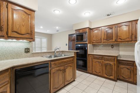 1218 Stratford Drive Richardson TX 75080