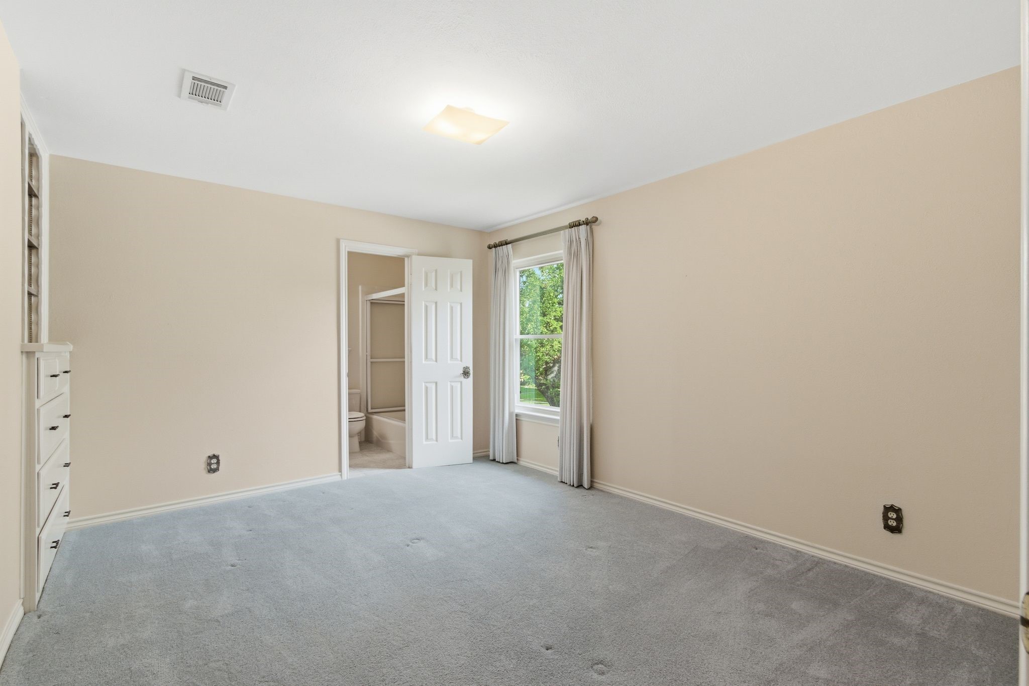 1218 Stratford Drive Richardson TX 75080