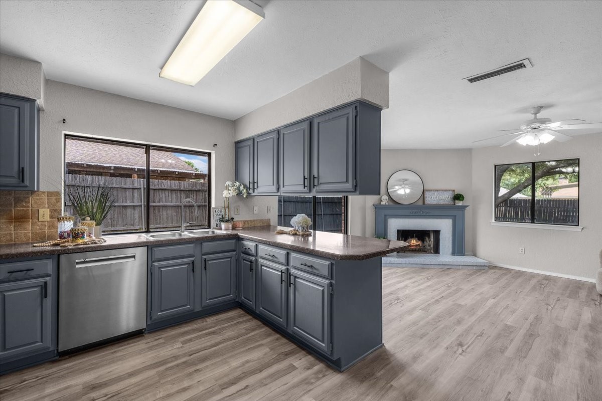3120 Mayfair Drive Carrollton TX 75007