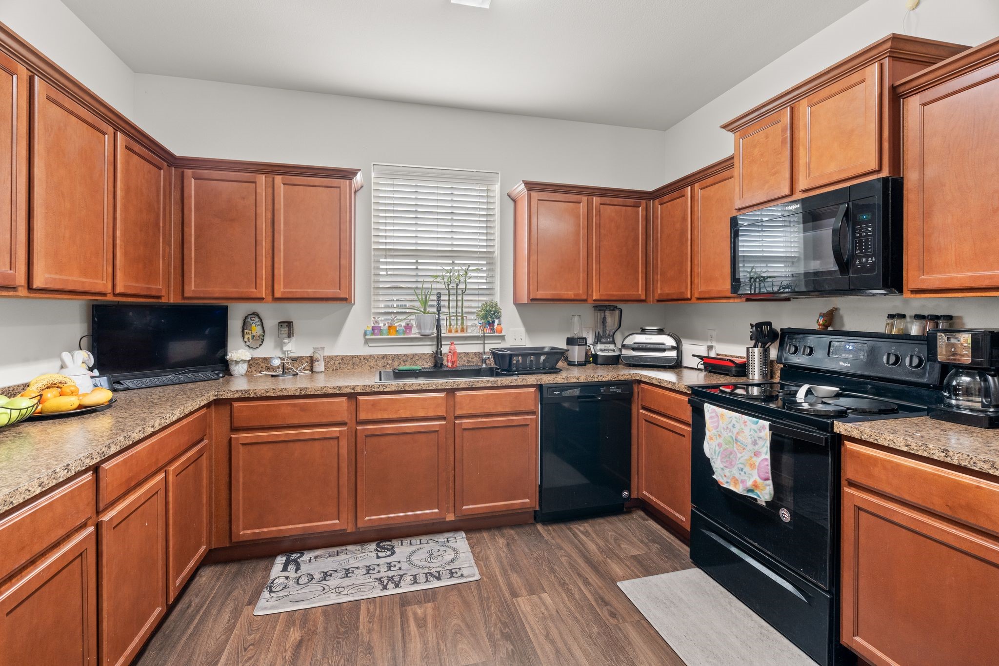 9831 Whistler Drive Dallas TX 75217