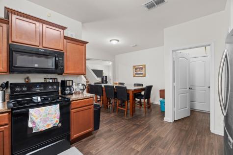 9831 Whistler Drive Dallas TX 75217