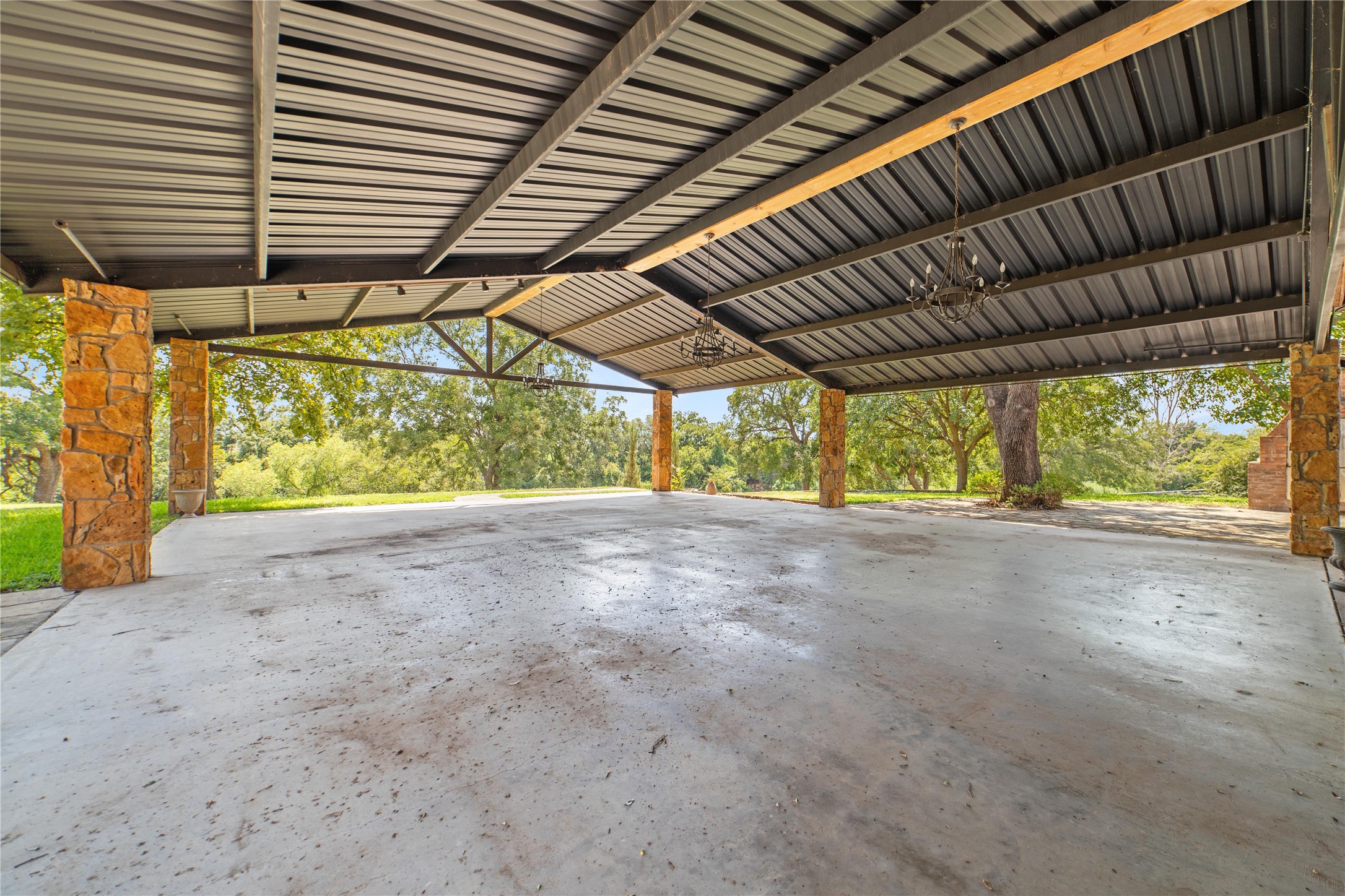 4075 W Us Highway 190 San Saba TX 76877