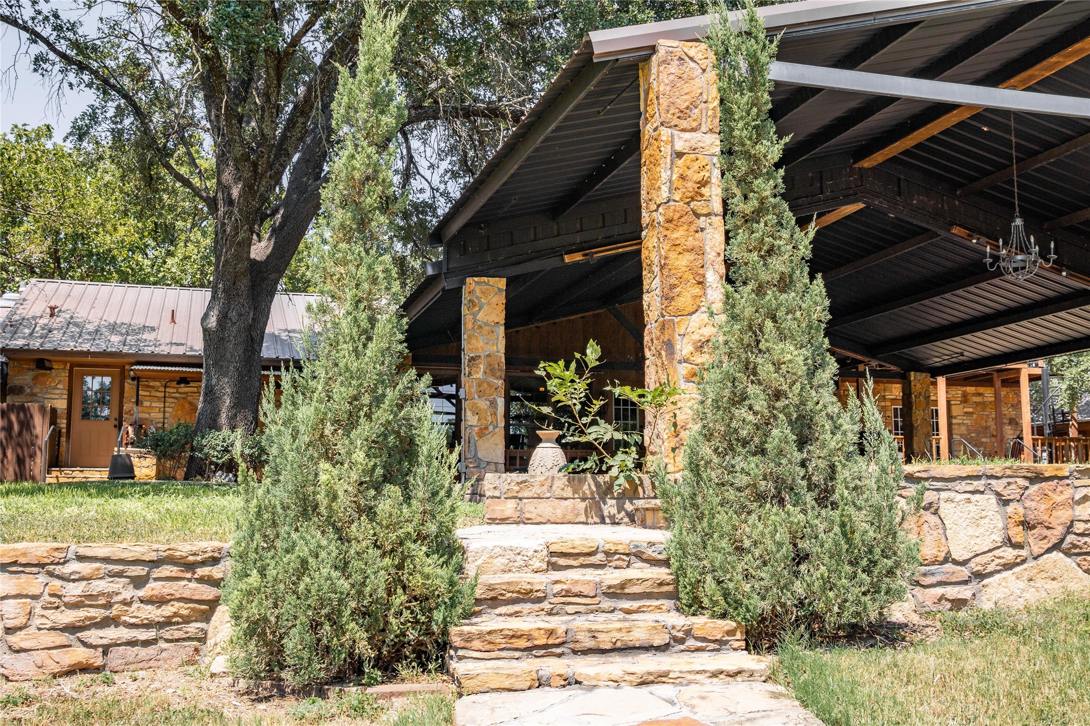 4075 W Us Highway 190 San Saba TX 76877