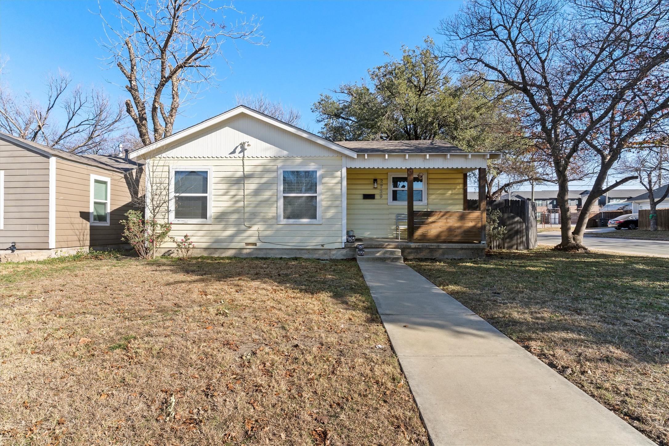 2739 Livingston Avenue Fort Worth TX 76110
