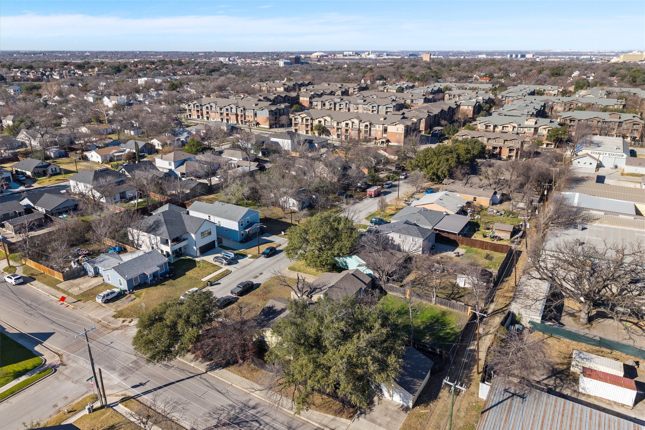 2739 Livingston Avenue Fort Worth TX 76110