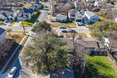 2739 Livingston Avenue Fort Worth TX 76110