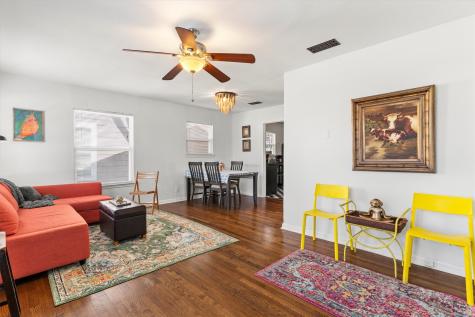2739 Livingston Avenue Fort Worth TX 76110