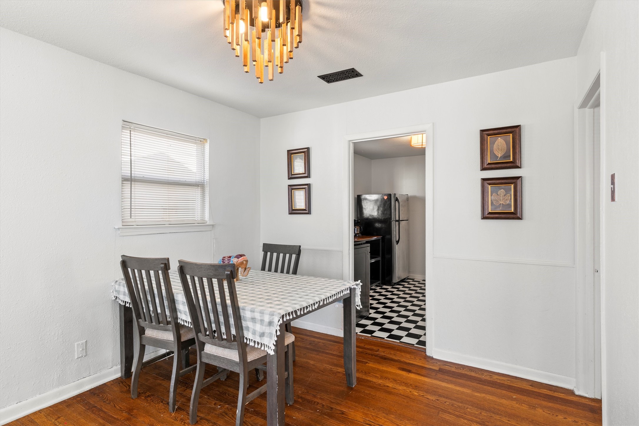2739 Livingston Avenue Fort Worth TX 76110