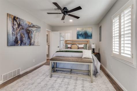 7724 Gaston Avenue Fort Worth TX 76116