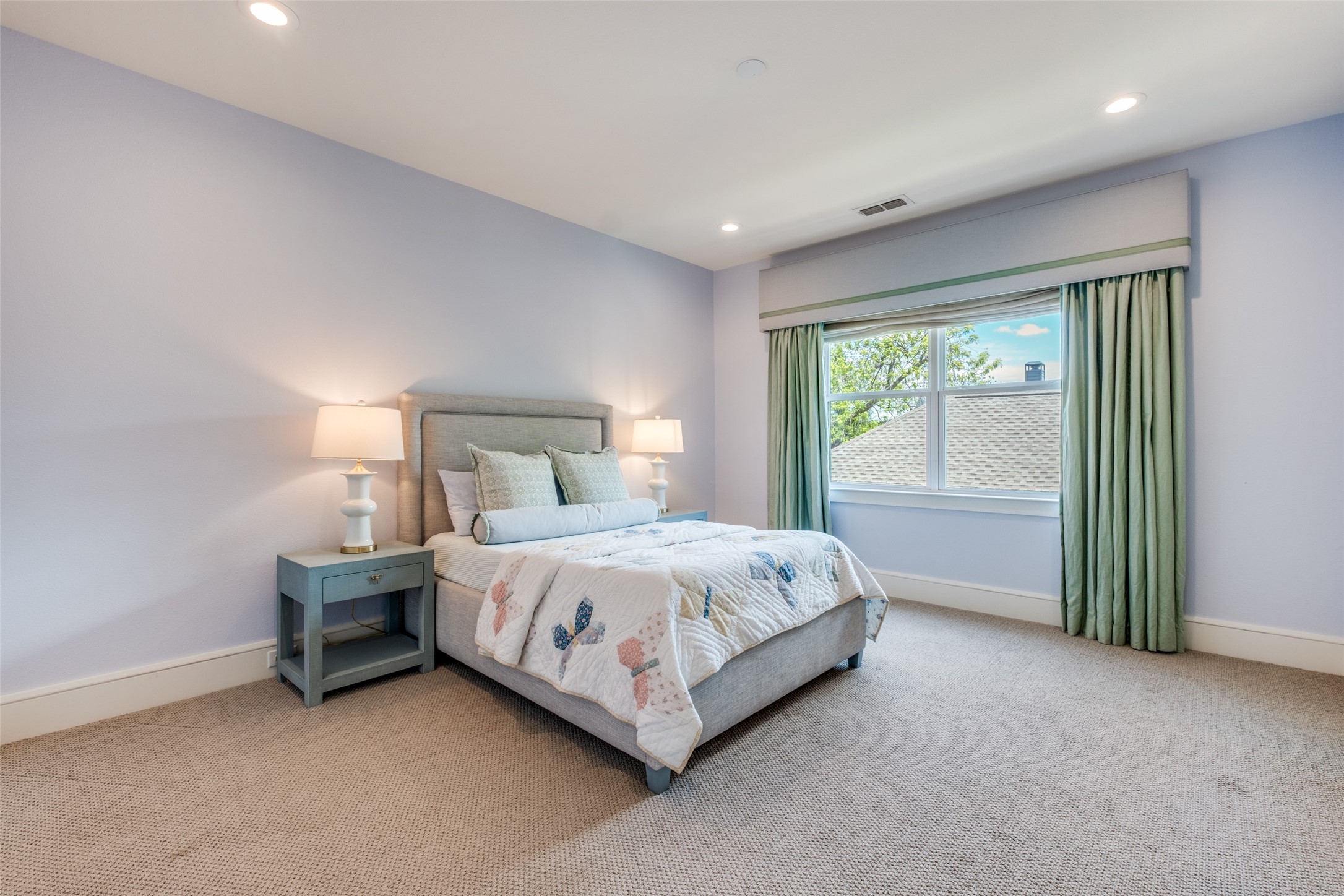 6911 Clayton Avenue Dallas TX 75214