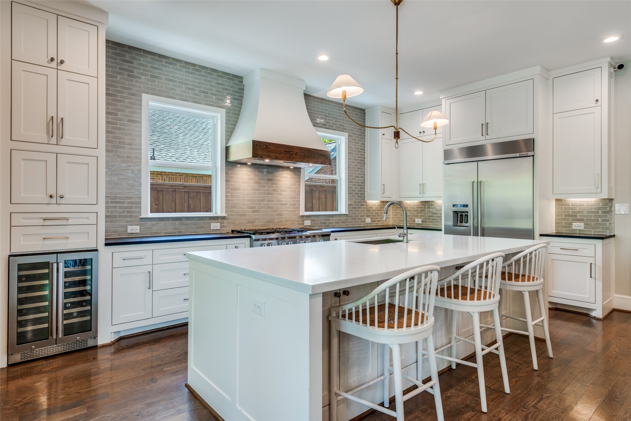 6911 Clayton Avenue Dallas TX 75214
