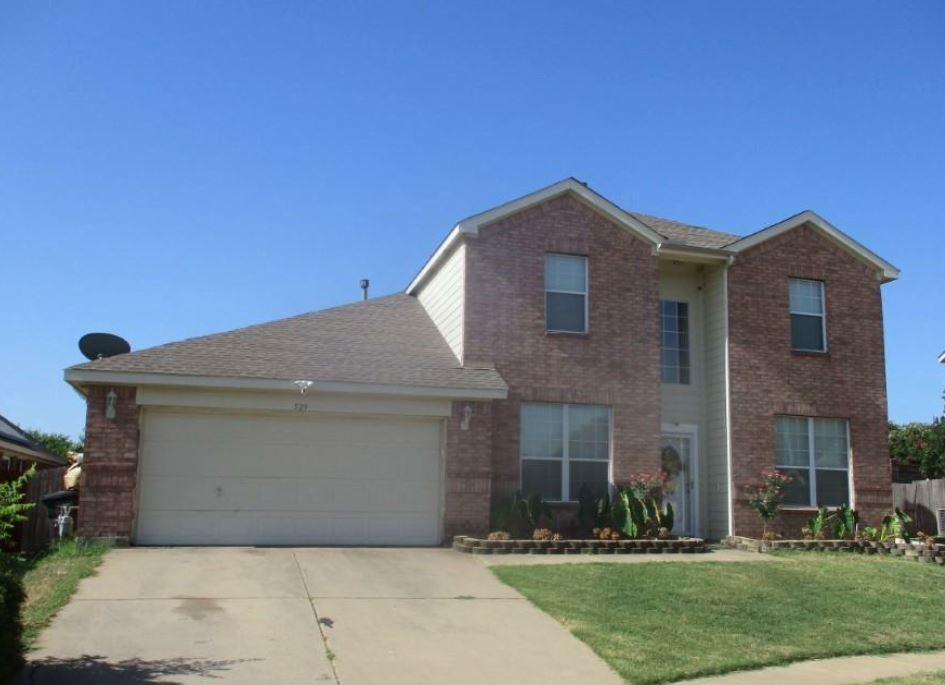 529 Roundrock Lane Fort Worth TX 76140