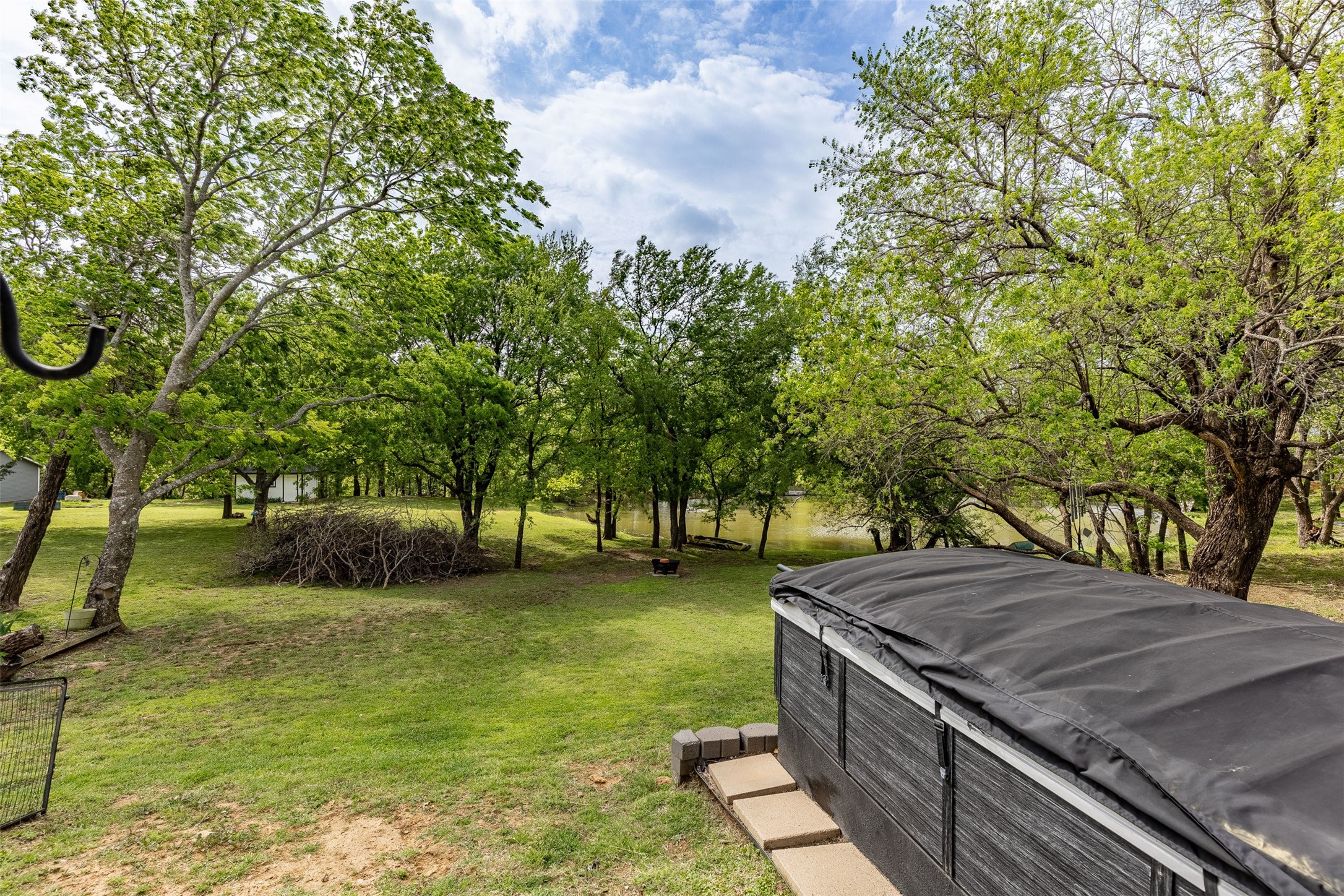 622 Lakewood Road Denison TX 75020