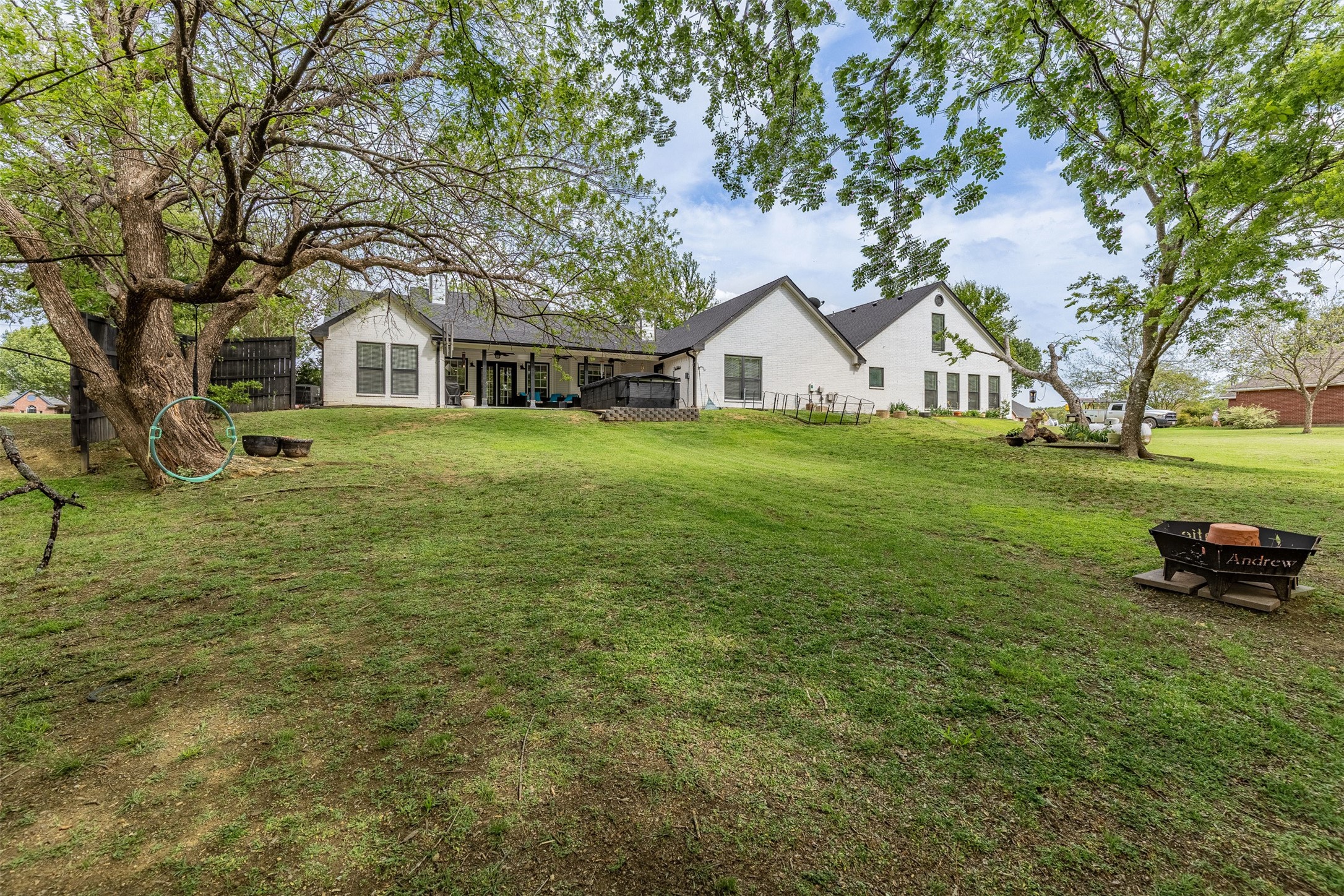 622 Lakewood Road Denison TX 75020