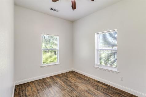 2323 Stoneman Street Dallas TX 75215