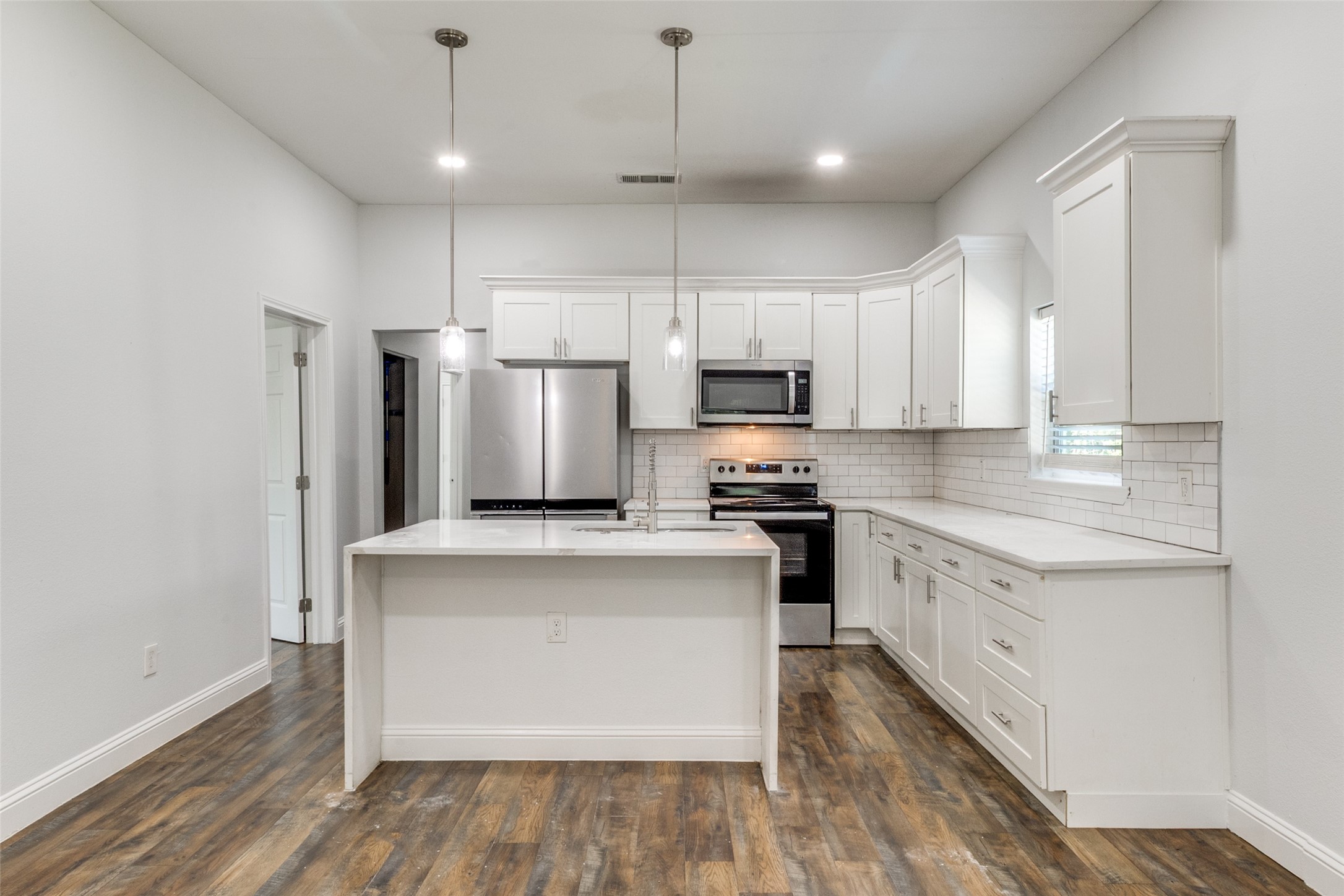 2323 Stoneman Street Dallas TX 75215