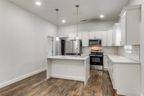 2323 Stoneman Street Dallas TX 75215