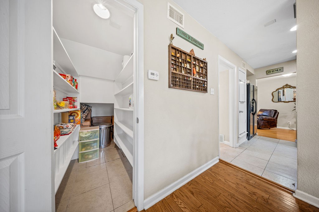2518 Glenbrook Circle Garland TX 75041
