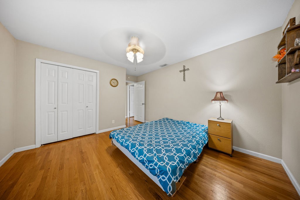 2518 Glenbrook Circle Garland TX 75041