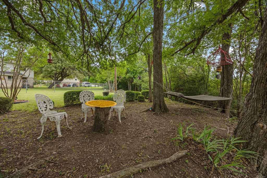 2518 Glenbrook Circle Garland TX 75041