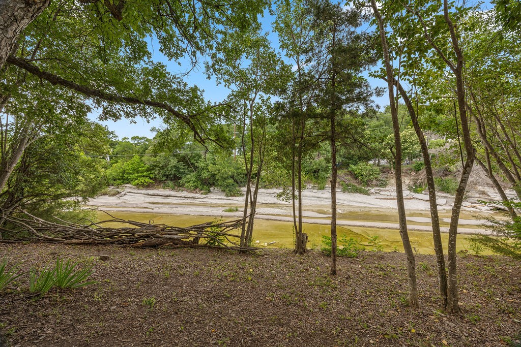 2518 Glenbrook Circle Garland TX 75041