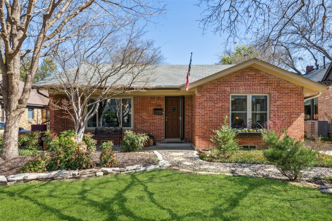 1146 N Windomere Avenue Dallas TX 75208