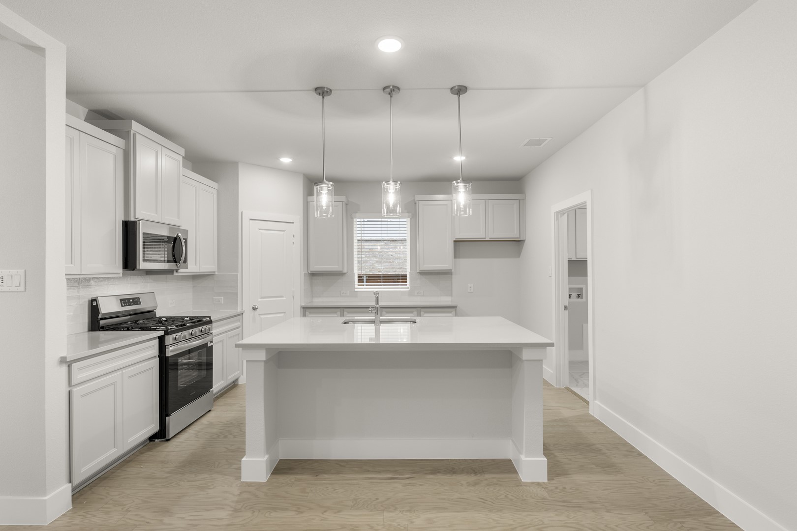 1917 Sapphire Run Mesquite TX 75181
