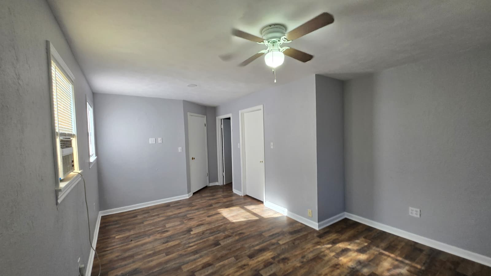 310 S Wickham Street Alvord TX 76225