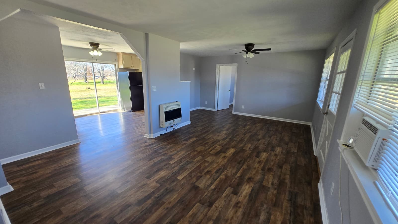 310 S Wickham Street Alvord TX 76225