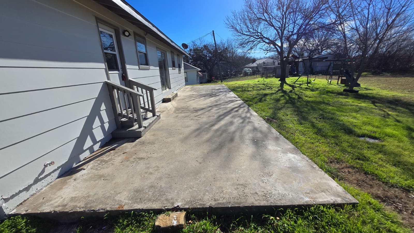 310 S Wickham Street Alvord TX 76225