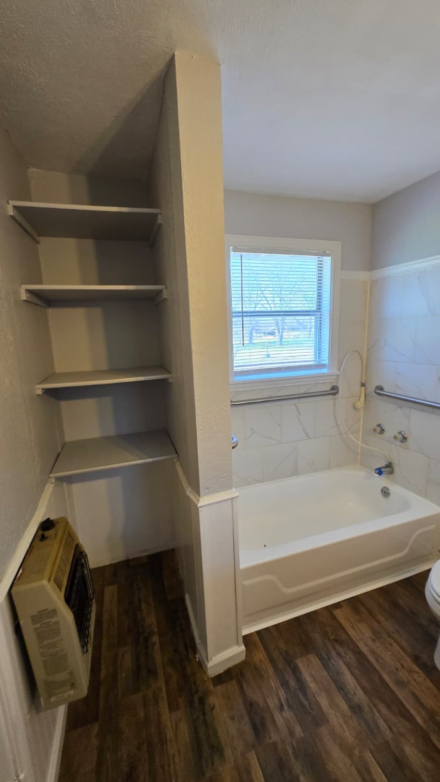 310 S Wickham Street Alvord TX 76225