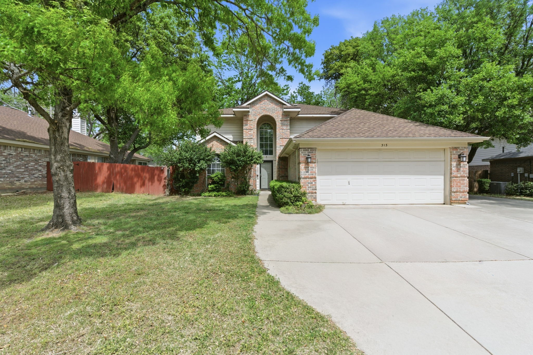 313 Georgian Oak Court Lake Dallas TX 75065