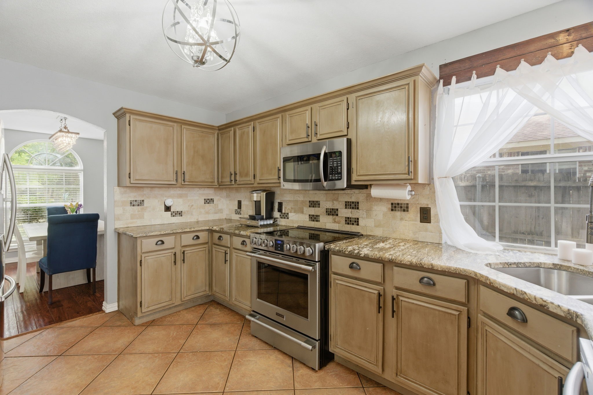 313 Georgian Oak Court Lake Dallas TX 75065