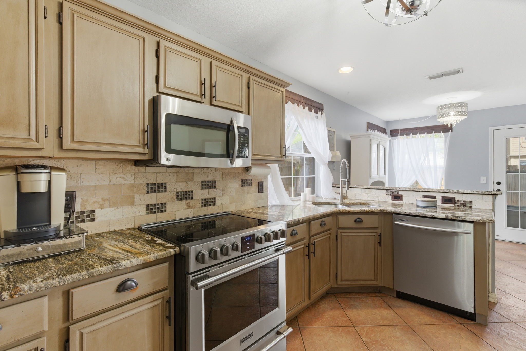313 Georgian Oak Court Lake Dallas TX 75065